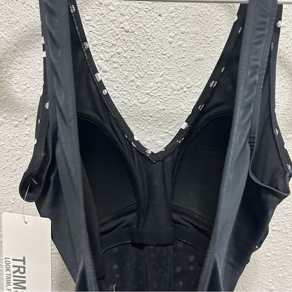 Trimshaper Jean One Piece Black with Polka Dots NWT Size 18 - Picture 7 of 9